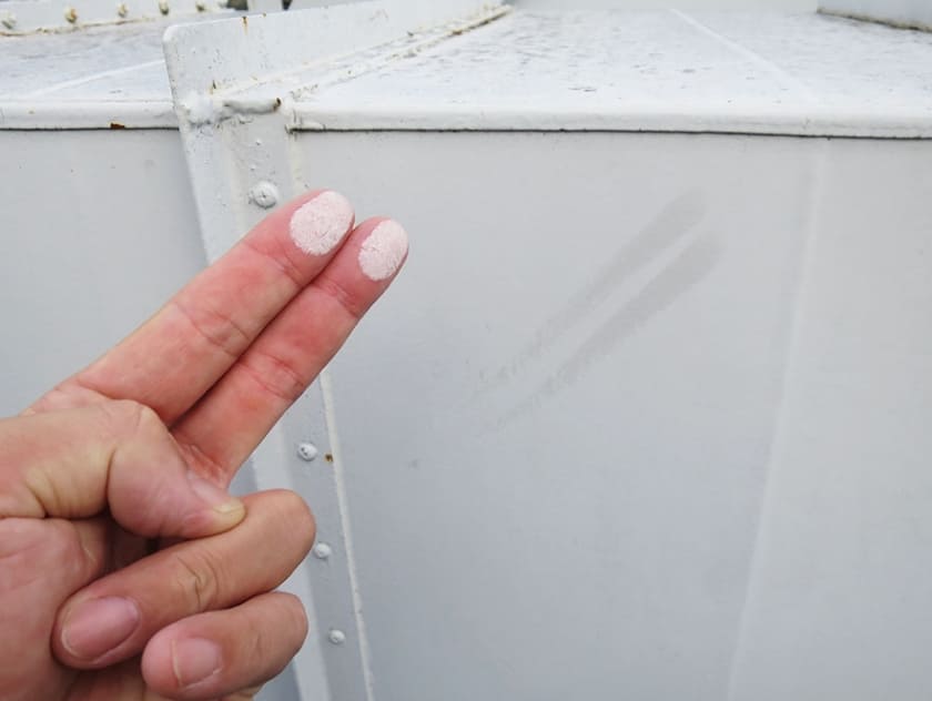 白亜化(チョーキング)現象