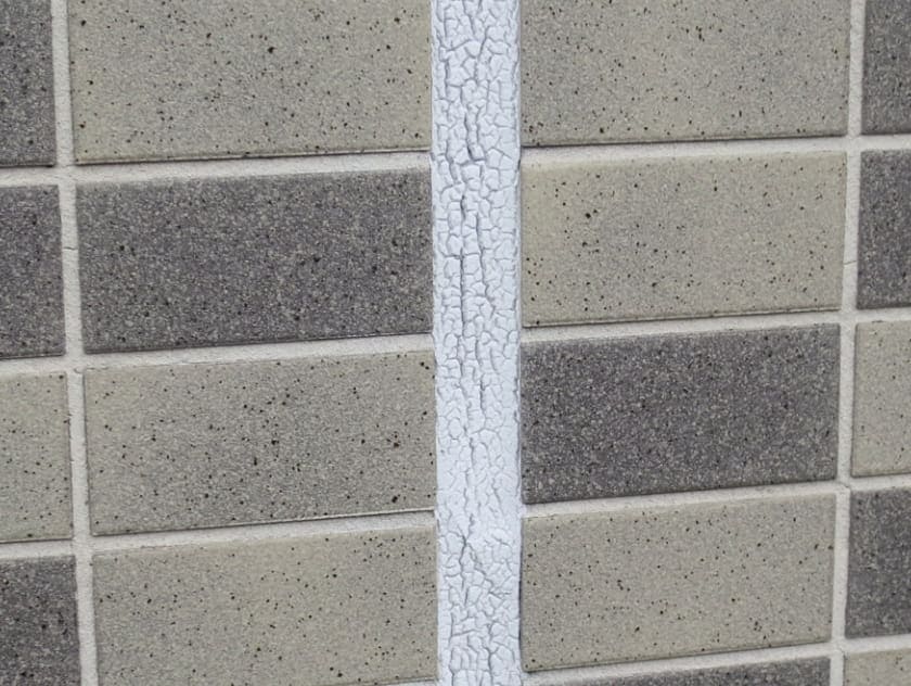 シーリングひび割れ