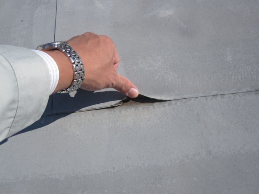 既存防水層の剥離