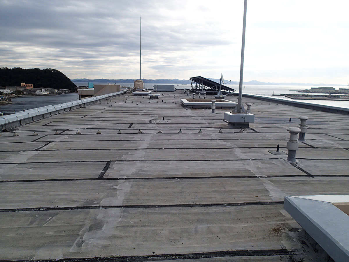 Ｎ久里浜海岸 屋上他防水改修工事