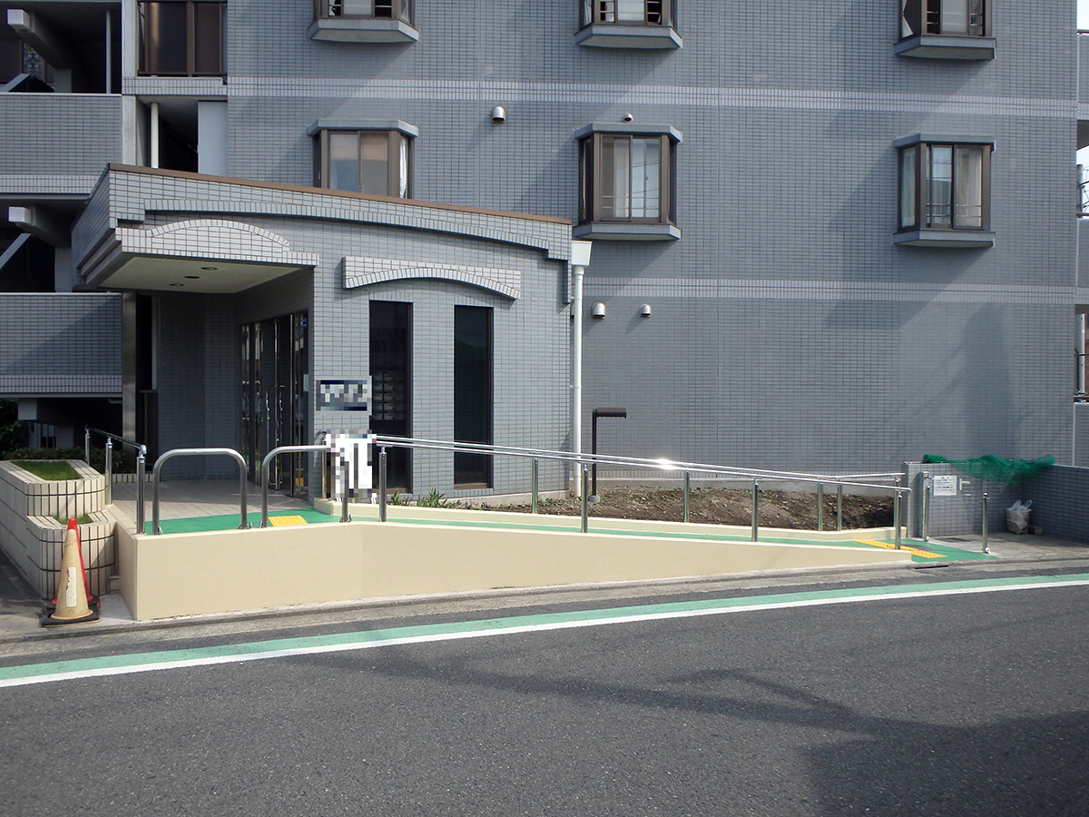 Ｒ北久里浜 スロープ新設工事