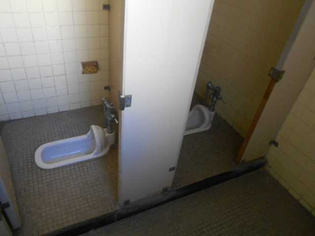 I中学校南棟トイレ改修工事